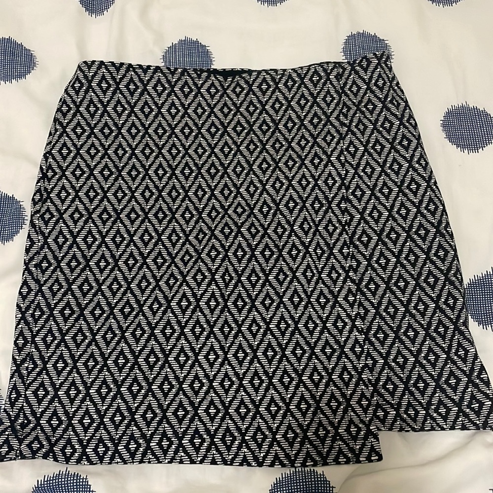 Hollister skirt M